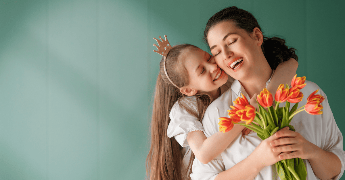 Which RUIOU Silhouette Matches Your Mom’s Signature Style?